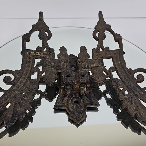 Antique Dual Arm Wall Mount Oil Lamp Holder Cast Iron Sconce Swing Bracket USA - Picture 9 of 16